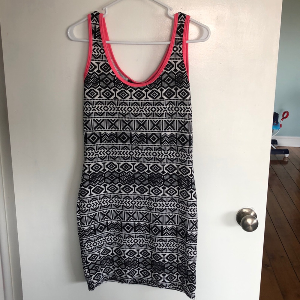 Black and White Mini Dress size M